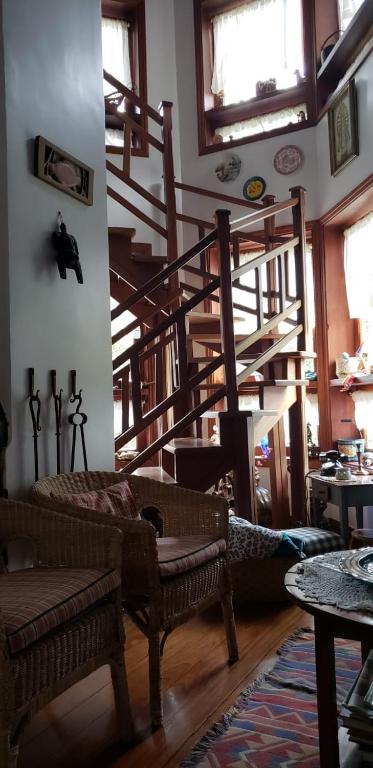  Campos do Jordao Duplex com Varanda Lindo