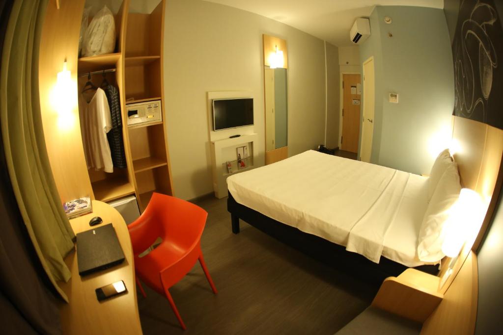  ibis Jatai