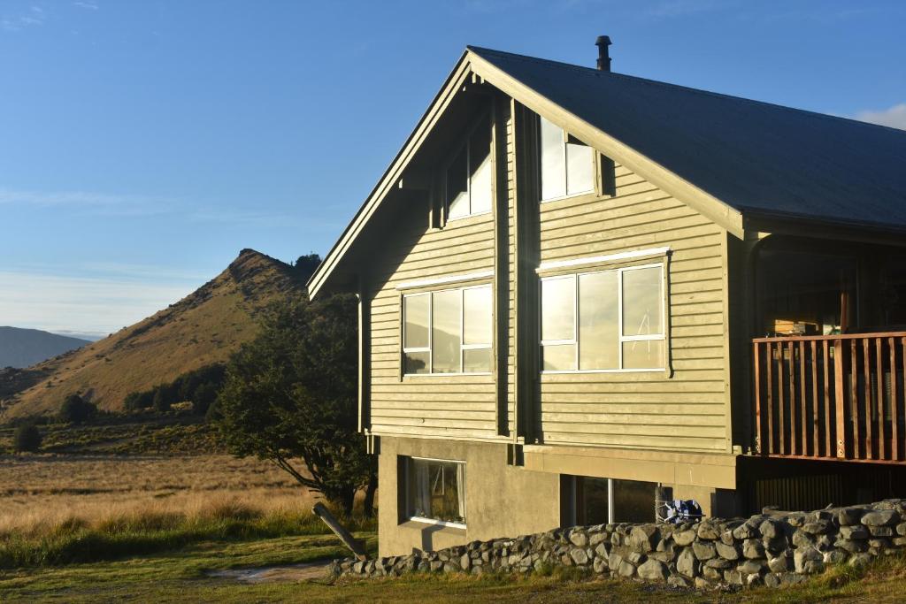 Castle Hill Vacation Rentals & Homes - Canterbury, New Zealand