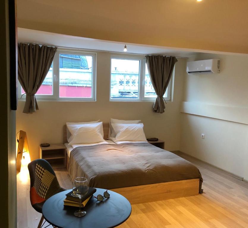 SKYLER GUEST HOUSE - Apartamento De Dos Dormitorios