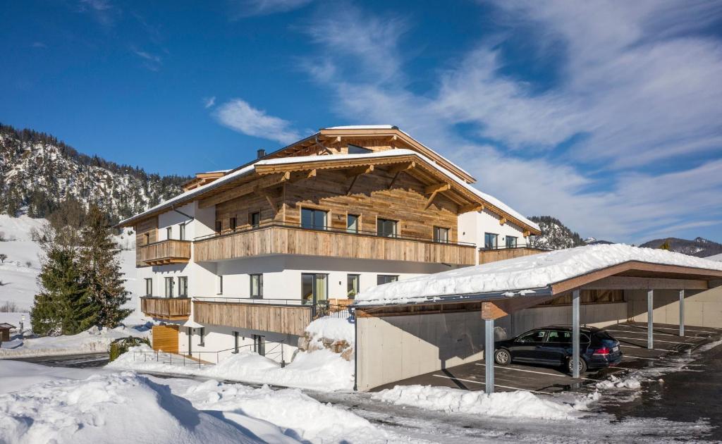 Výhľad na hory alebo výhľad na hory priamo z apartmánu