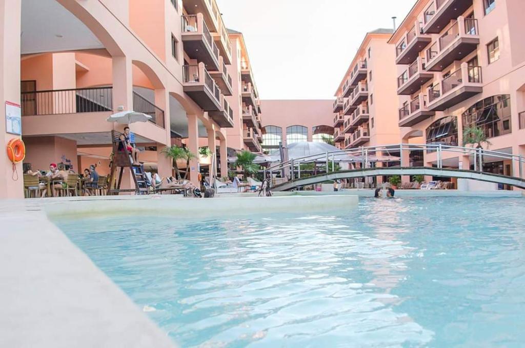  Hotel Jurere Beach