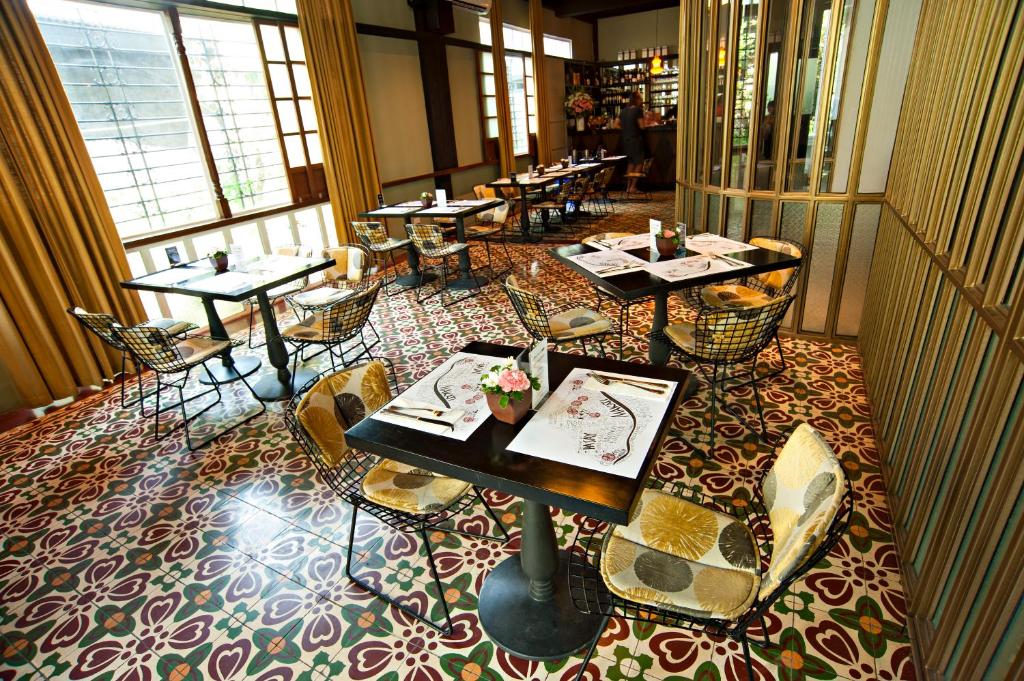 Restaurace v ubytování The Henry Hotel Manila