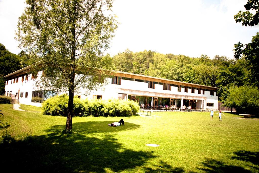 Budova, kde se hostel nachází