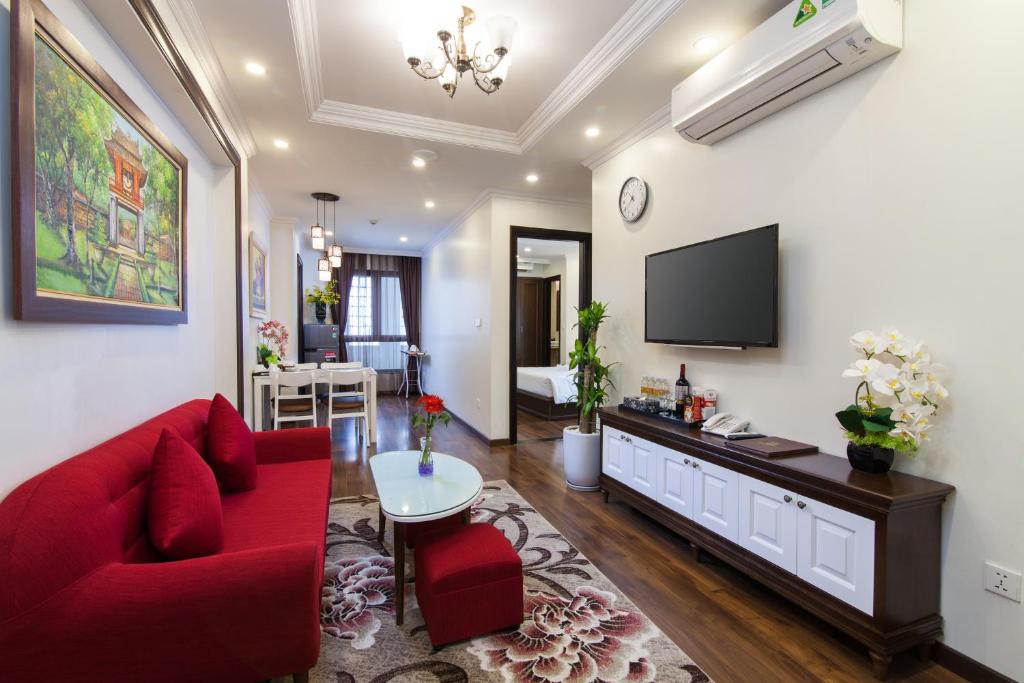 TV a/nebo společenská místnost v ubytování Hanoi Central Hotel & Residences