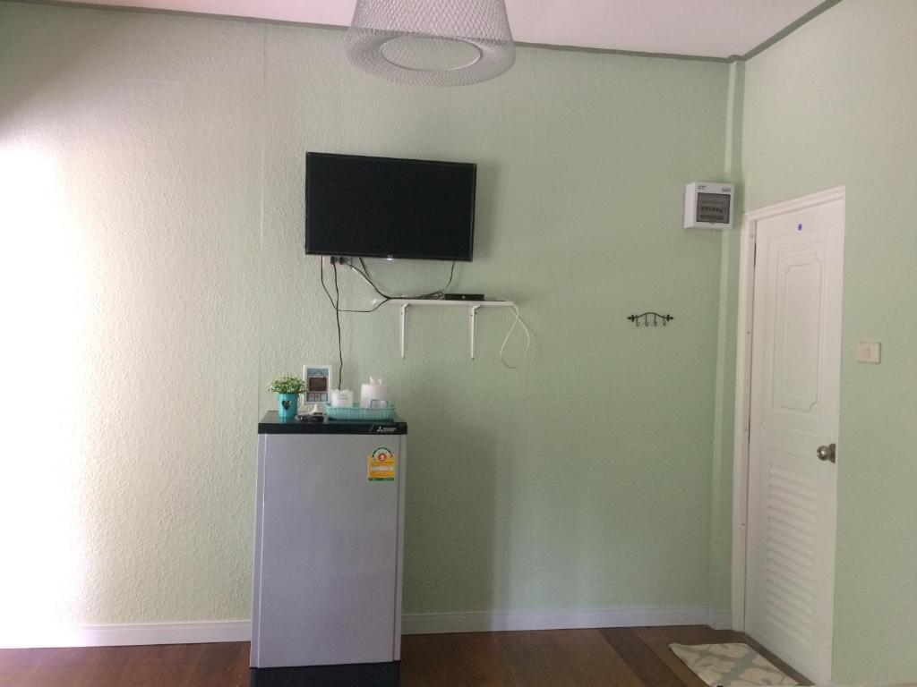 TV a/nebo společenská místnost v ubytování Thongsuwan Resort