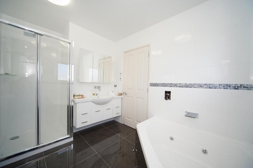 Best Western Ellerslie International Hotel - Resim 21