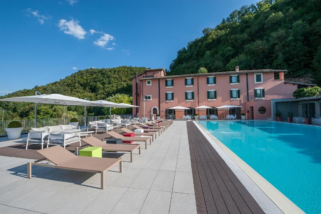 La Reggia Sporting Center Hotel
