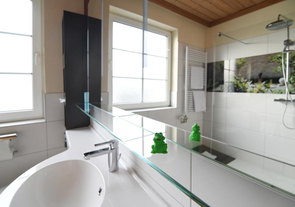 Koupelna v ubytování Hotel Wiesend