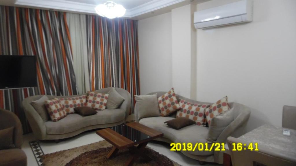 Et opholdsområde på Al Manar Flat Families only