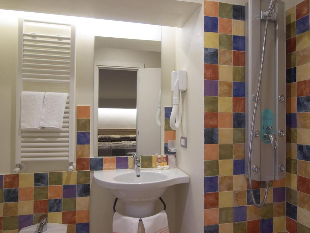 Hotel Villa Lalla - Resim 8