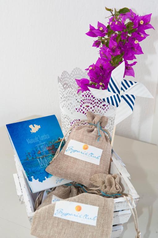 Gryparis' Club Apartments - 13