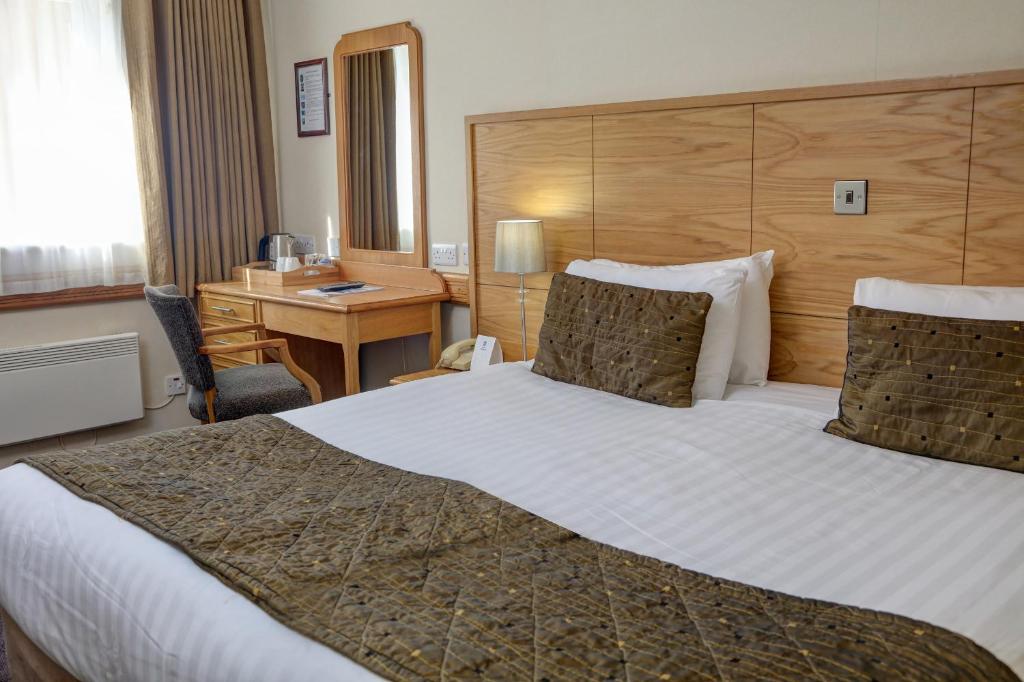 Best Western Kings Manor - Resim 40