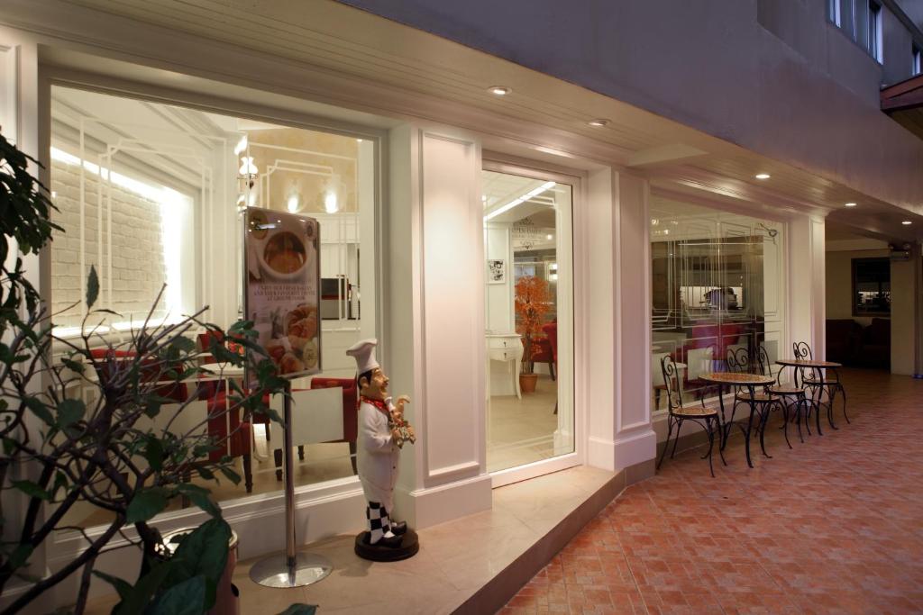 Violet Tower at Khaosan Palace - Resim 38