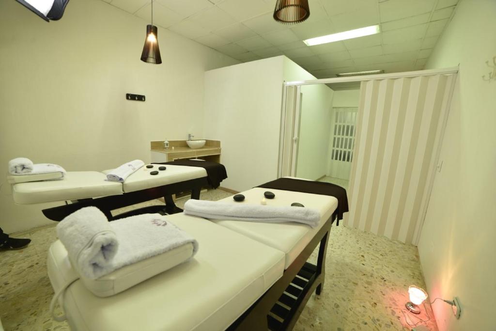 Spa o centre de benestar de Torre de Cali Plaza Hotel