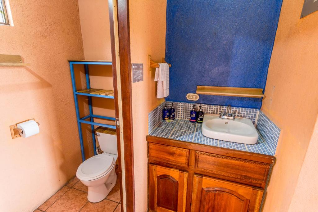 Koupelna v ubytování Hotel Nepenthe B&B