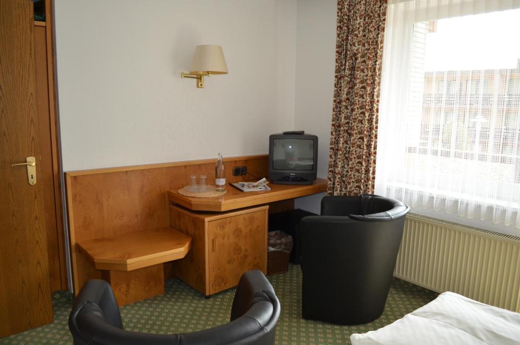 Hotel Zum Goldenen Hirsch - Habitación Doble Con Balcón