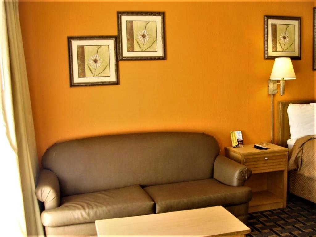 Posezení v ubytování Budget Inn Conway