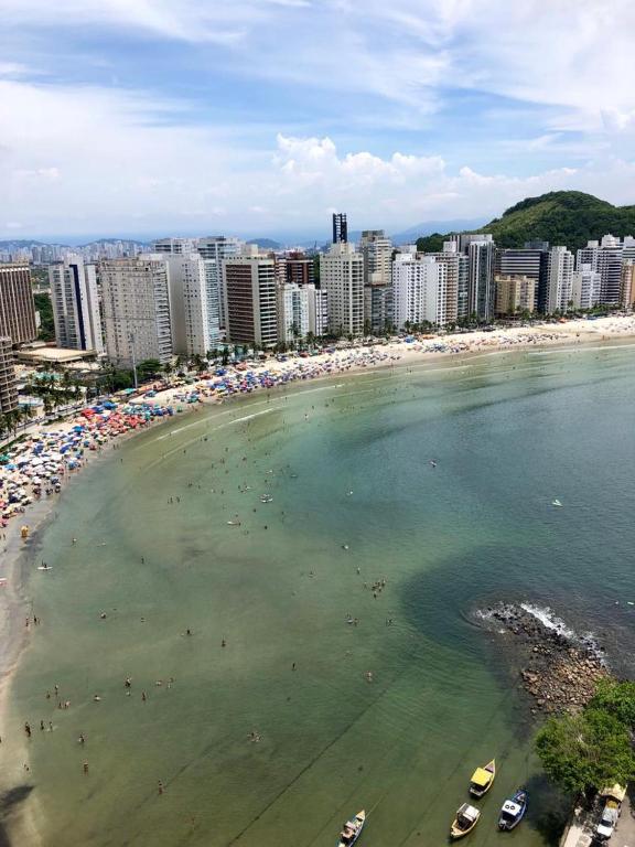  Apartamento pé na areia com linda vista para o mar