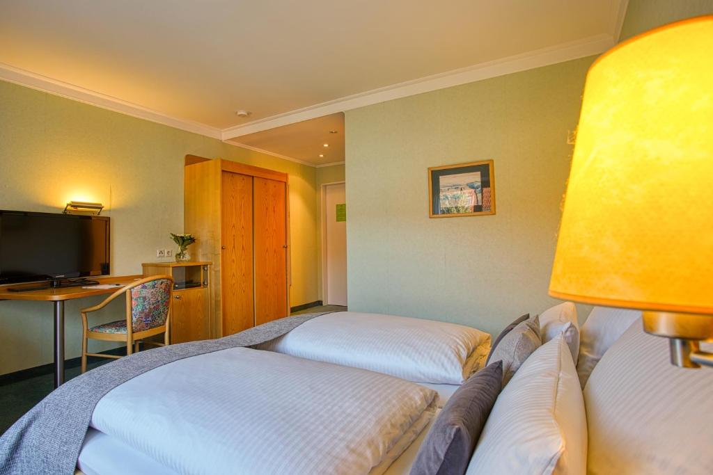Hotel Kischers Landhaus - Resim 26