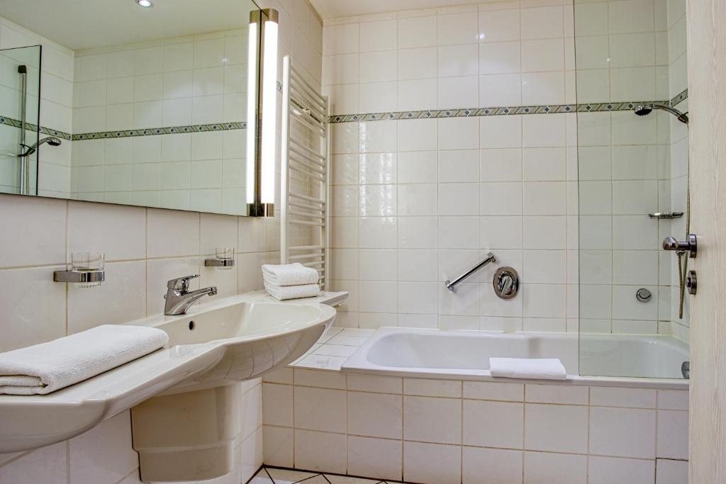Hotel Kischers Landhaus - Chambre Double De Luxe Avec Bain