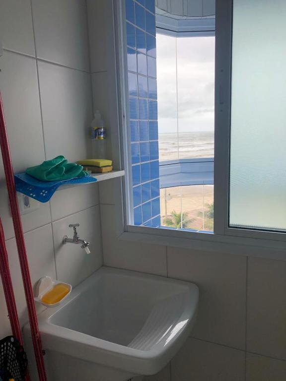  Apartamento pé na areia