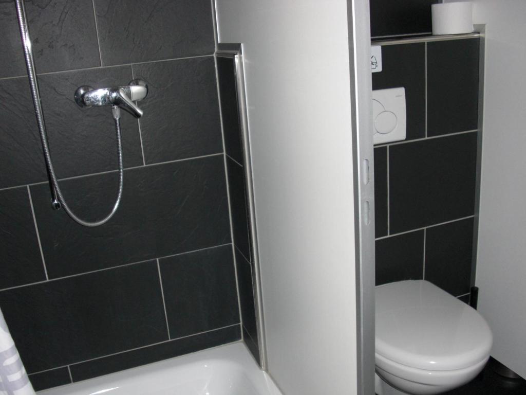 Bagno di Back-Packer Federnhut