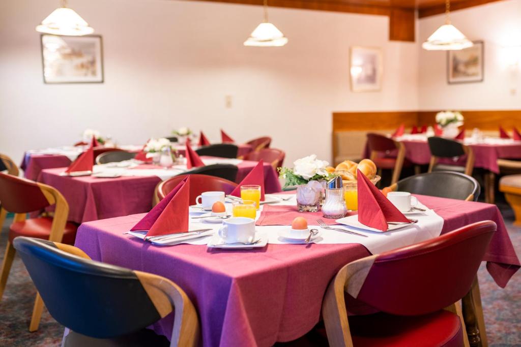 Restaurace v ubytování Frühstückspension-Appartementhaus Wasserer