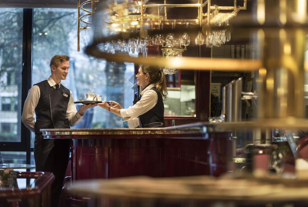 Maritim Hotel Bonn - Resim 36