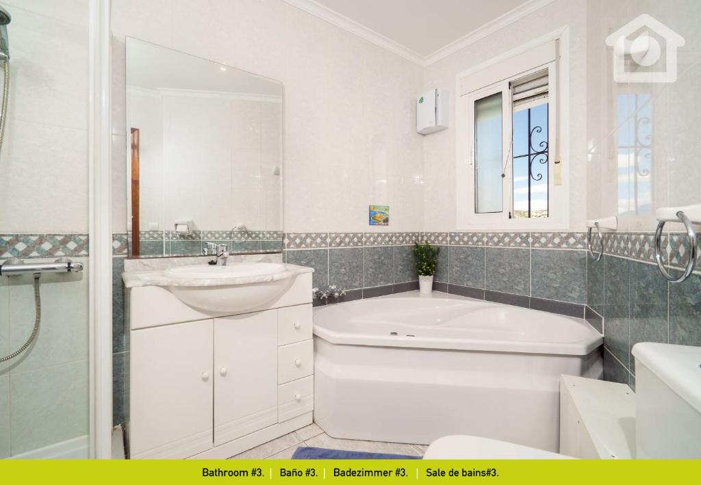 Koupelna v ubytování Solhabitat Moraira Diva