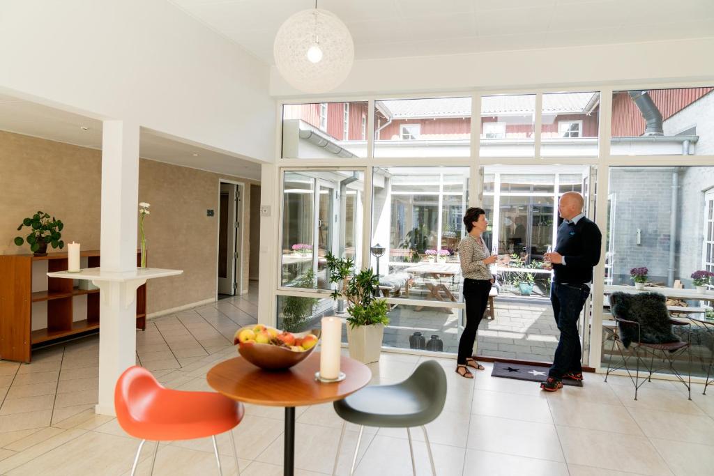 Hosté ubytování Vilcon Hotel & Konferencegaard