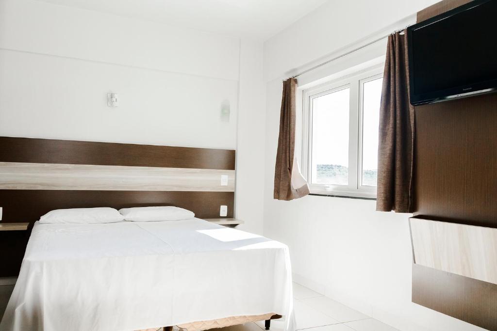  La Vitre Hotel
