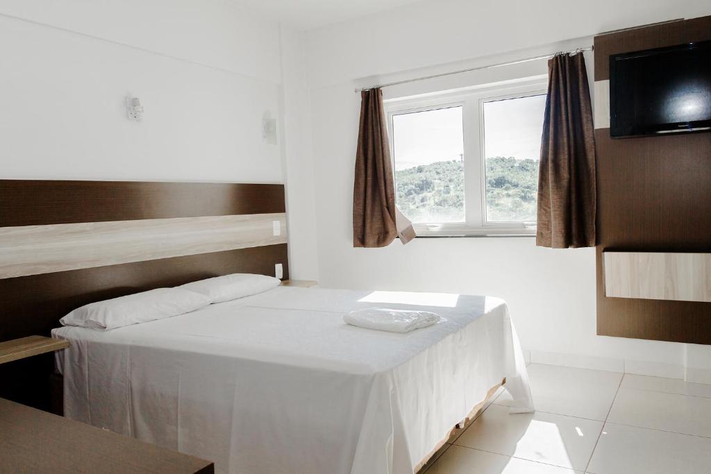  La Vitre Hotel