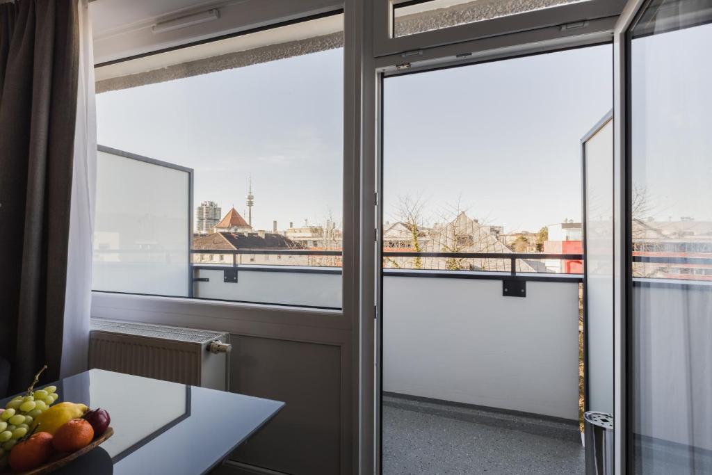 centerroom München City - 带阳台和厨房的双人间