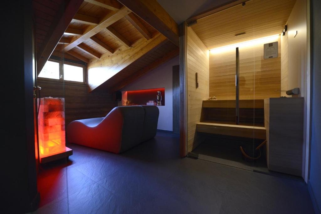 Część wypoczynkowa w obiekcie Hotel Veduta dell'Adamello