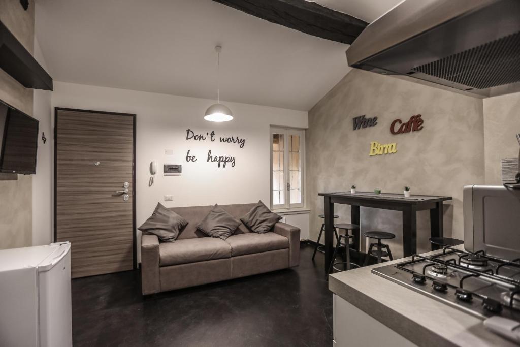 Kuchyňa alebo kuchynka v ubytovaní Stylish Apartment Near Duomo