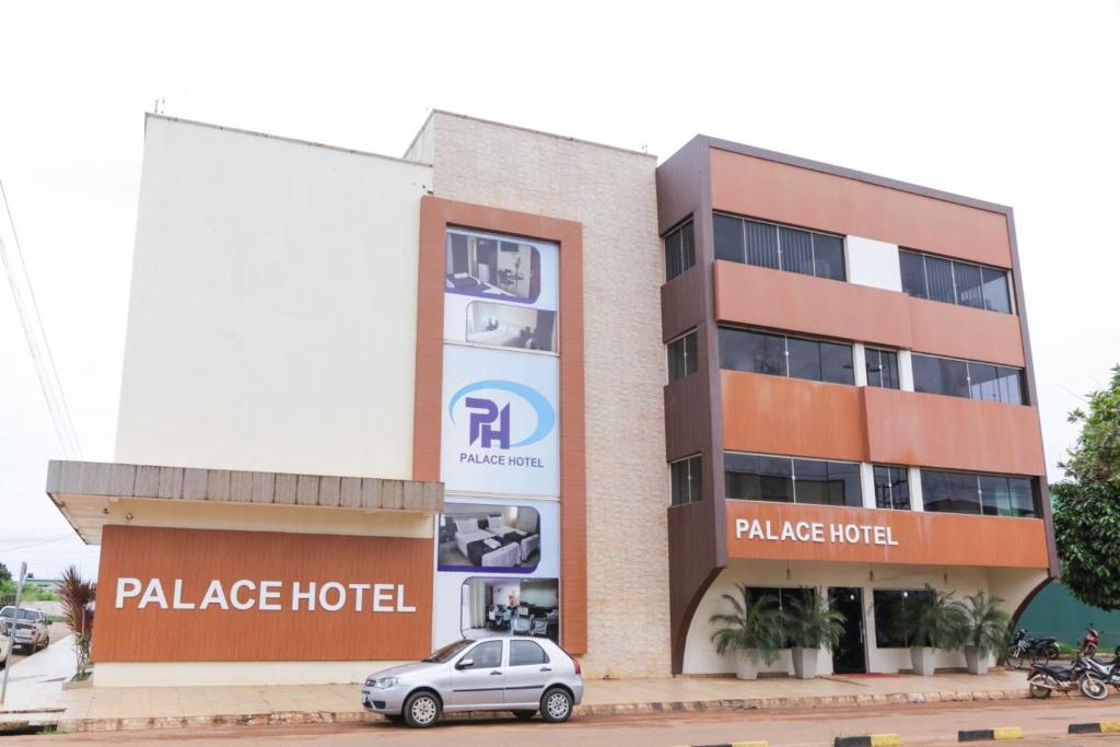  Palace Hotel