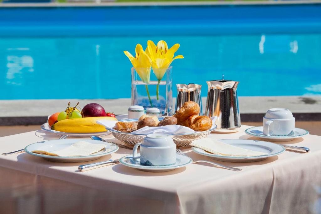 Hotel Delfino Lugano - Resim 17