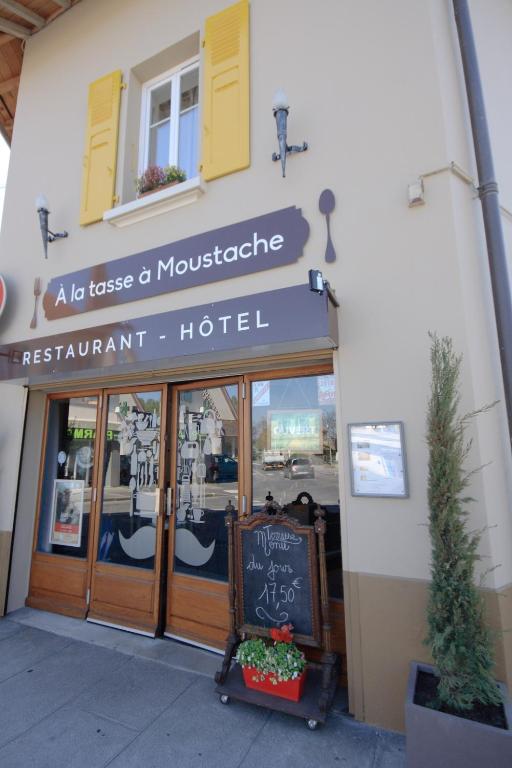 Hôtel A la tasse à moustache , Thonon-les-Bains, France - 215 Commentaires  clients . Réservez votre hôtel dès maintenant ! - Booking.com