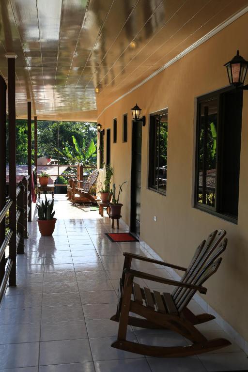 Gambar di galeri bagi Roxy's Bed & Breakfast di Boca Chica