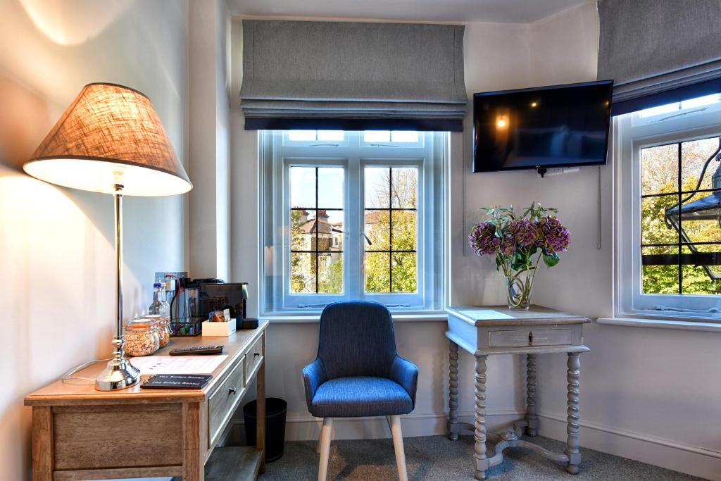 The Bridge Pub & Rooms - Cozy Double