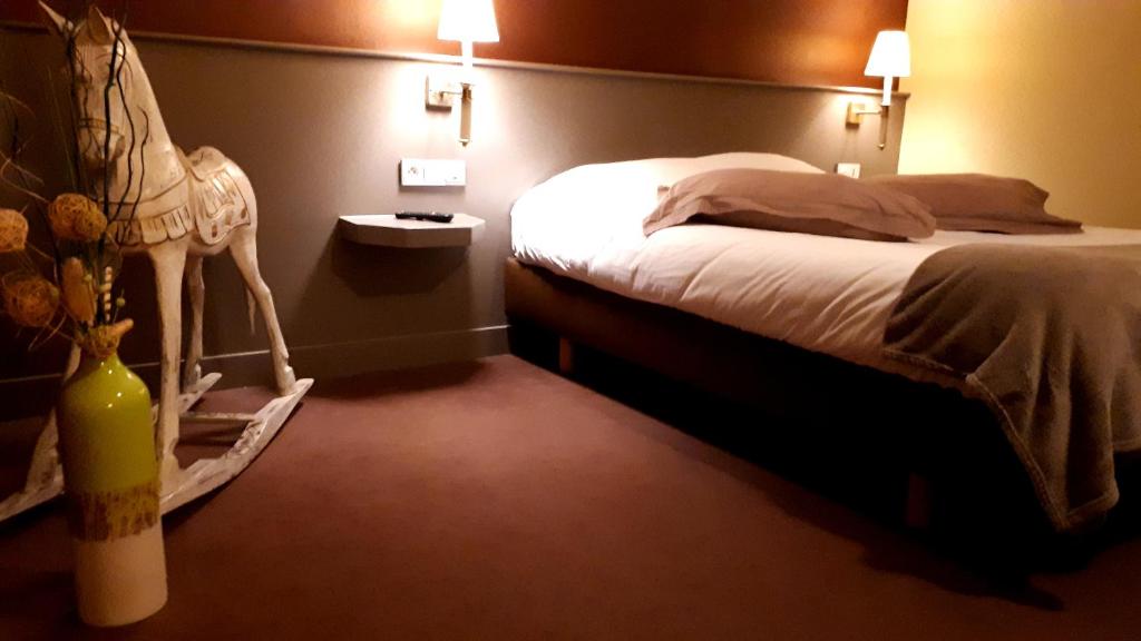 Hôtel Restaurant L'Industrie - Habitación Doble Con Baño Privado