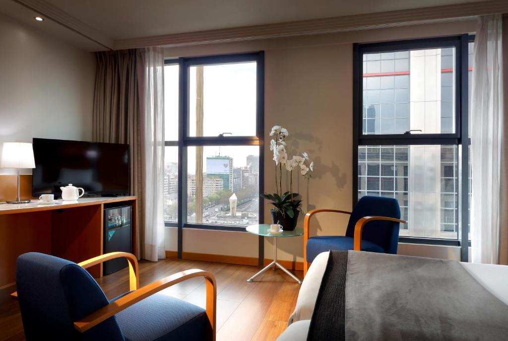 Exe Plaza - Resim 11