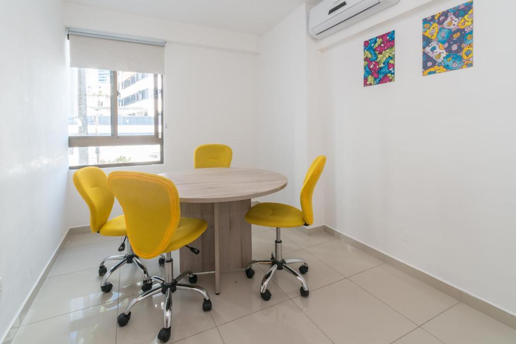  PM306 Cozy Flat for 5 people in Boa Viagem