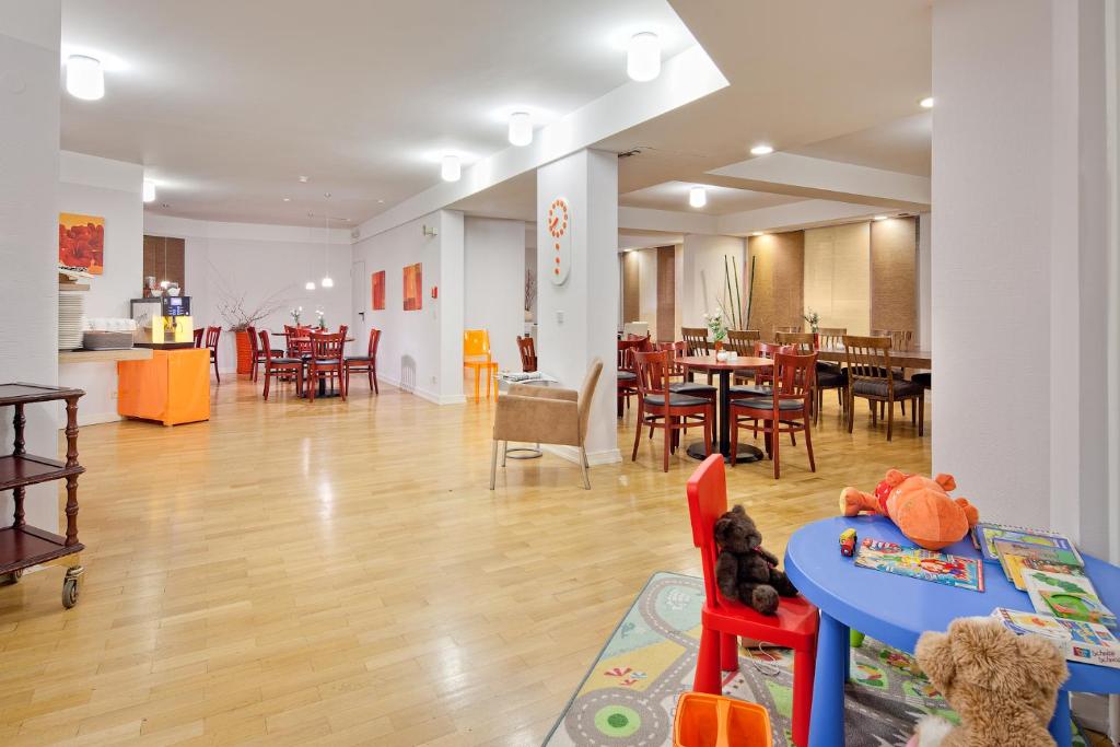 Restaurace v ubytování Das Gästehaus der Elb Lounge "Self Check In"