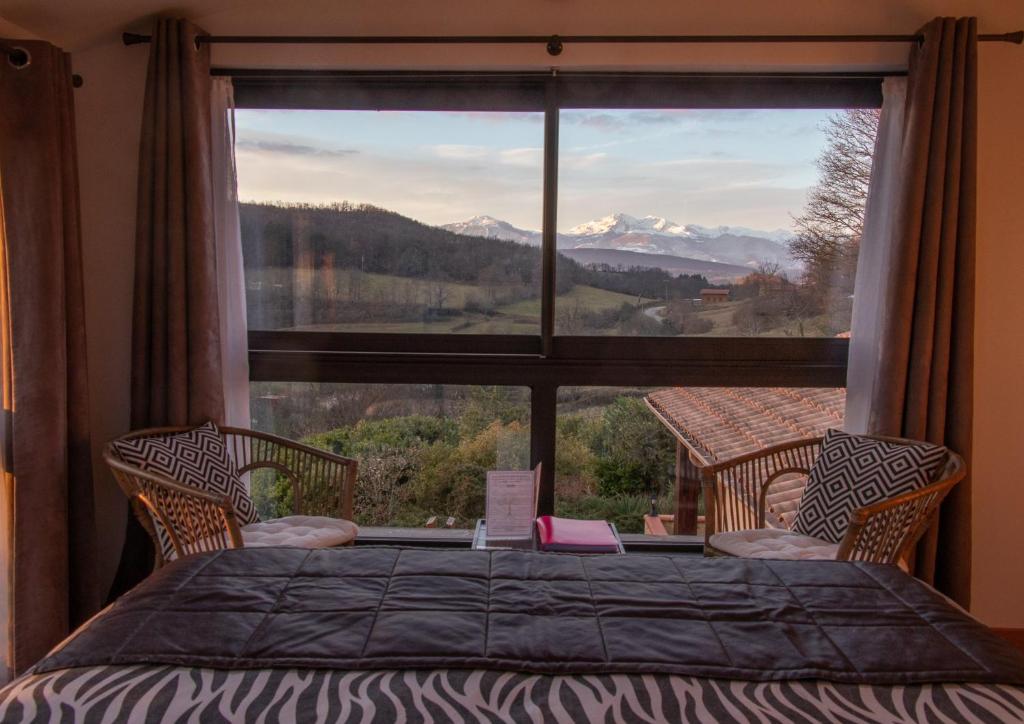 Nespecifikovaný výhled na hory nebo výhled na hory při pohledu z bed and breakfast