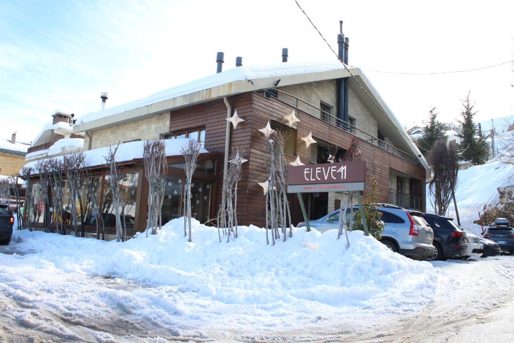 Eleven Hotel v zimě