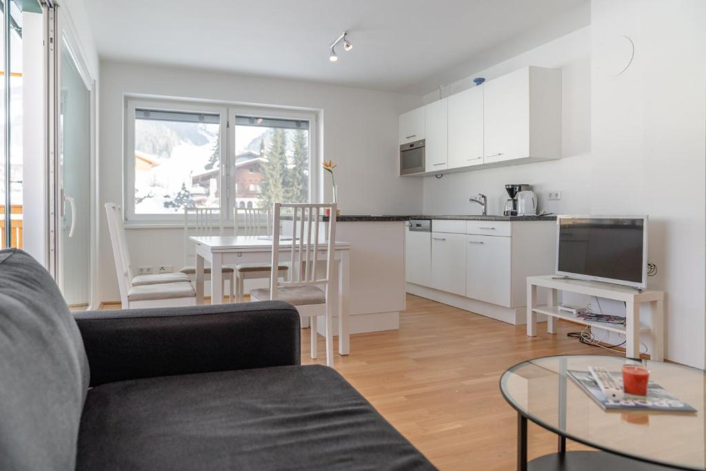 Kuchyňa alebo kuchynka v ubytovaní Appartements Ramsau am Dachstein by Schladmingurlaub