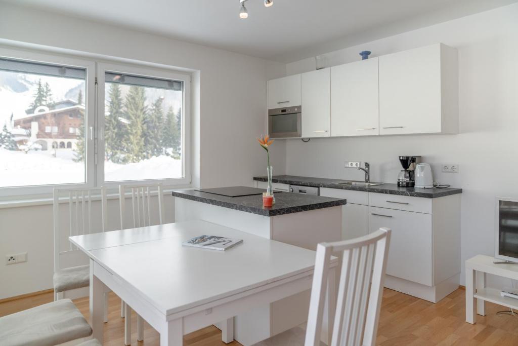 Kuchyňa alebo kuchynka v ubytovaní Appartements Ramsau am Dachstein by Schladmingurlaub