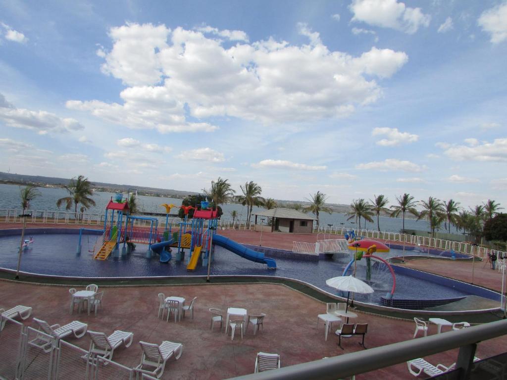  Bay Park Hotel Resort
